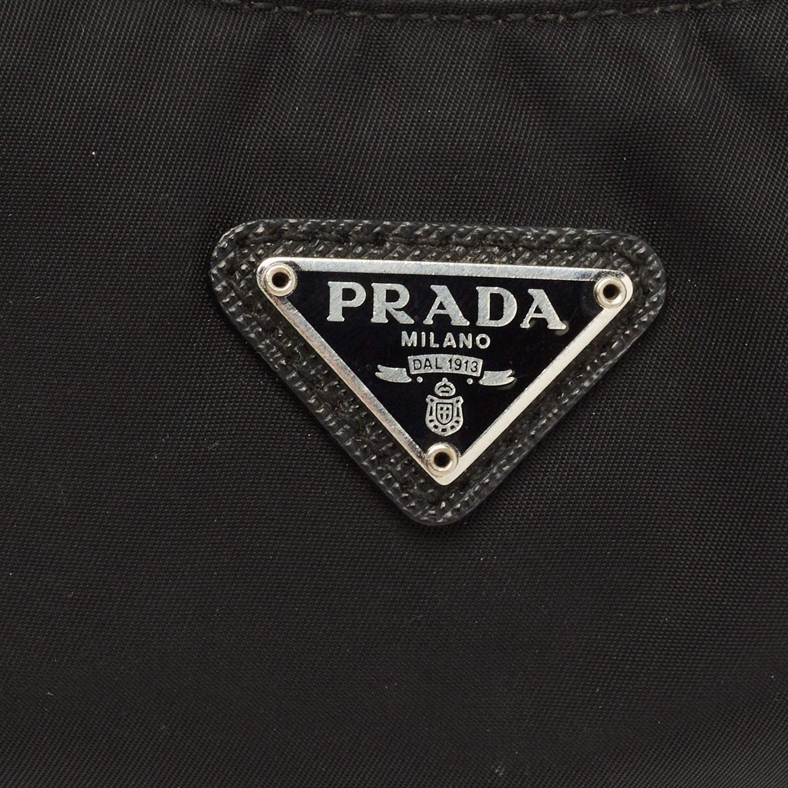 Prada ReEdition 2005 Black Nylon and Saffiano Leather Shoulder Bag thumbnail 5