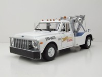 Chevrolet C-30 Dually Wrecker 1969 Abschlepper Fall Guy Stuntman 1:18 Greenlight