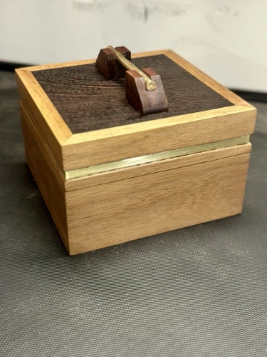 Small Hand Crafted Exotic Wood Keepsake/Trinket Box MADE IN USA