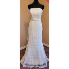 Galina by David’s Bridal Strapless Beaded Lace Trumpet Wedding Dress White 6