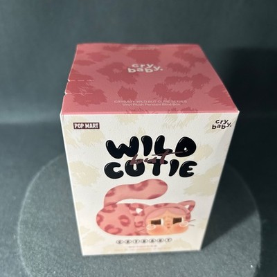 新品POP MART CRY BABY WILD BUT CUTIE BOX POP MART: CRYBABY Wild but Cutie Series Vinyl Plush Pendant