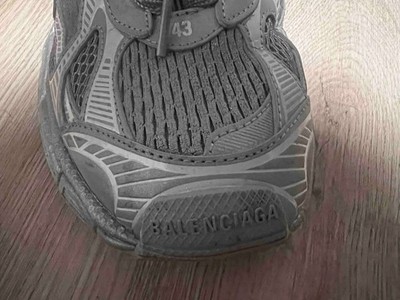 Balenciaga 3XL Gray Lace Up Men's Low Top Athletic Sneakers