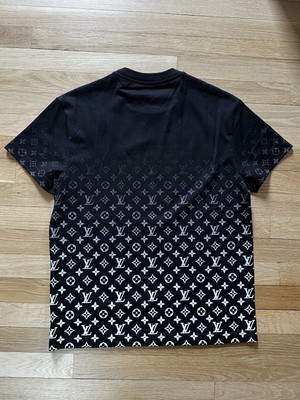 NEW Louis Vuitton LVSE Monogram Gradient T-Shirt Size XS | eBay