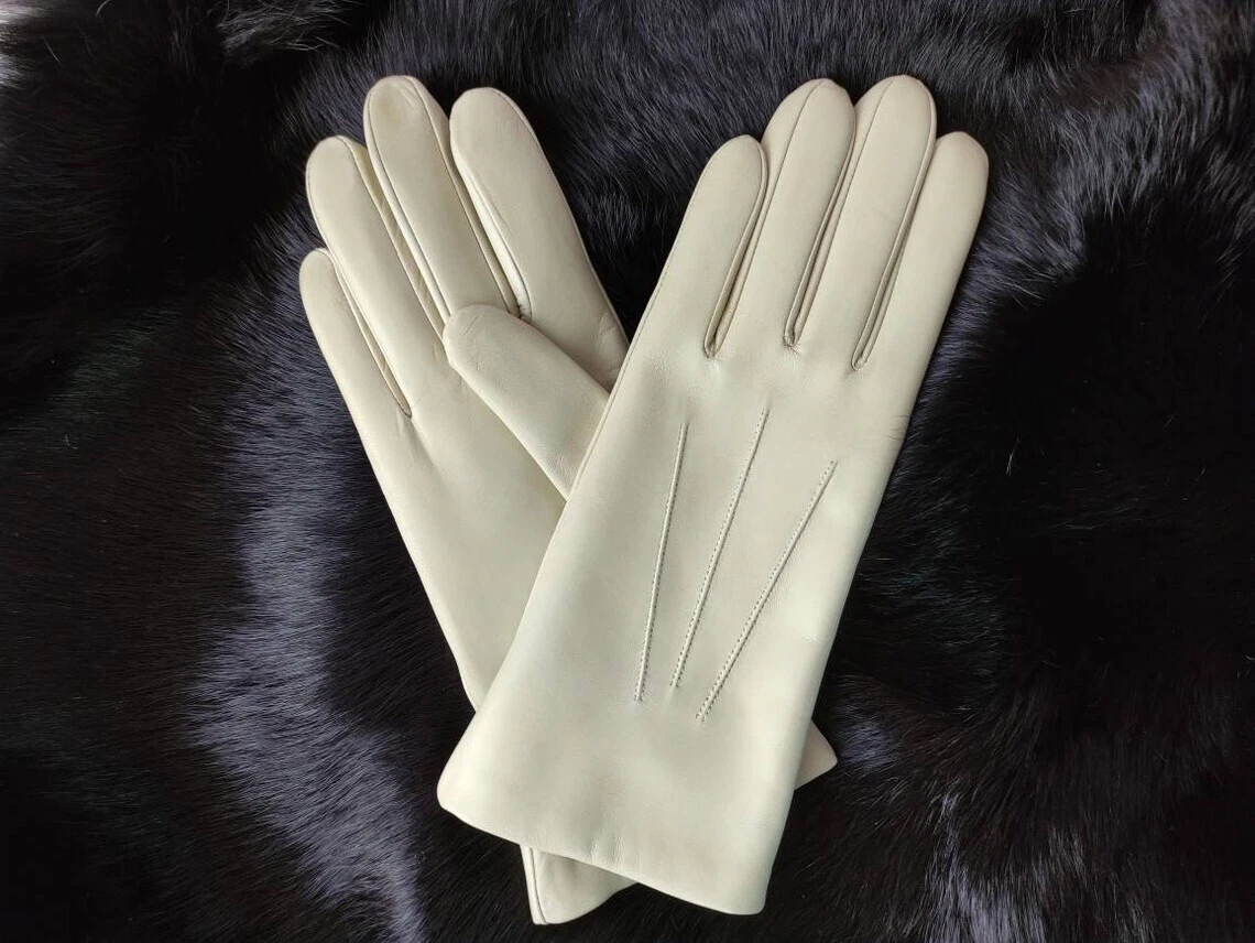 Mens leather gloves cashmere lined. Handmade. We make custom orders.