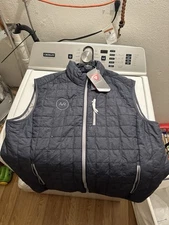 Cutter & Buck  Vest Zipper Gray XL With Label (slight Damaged Hole In Front)