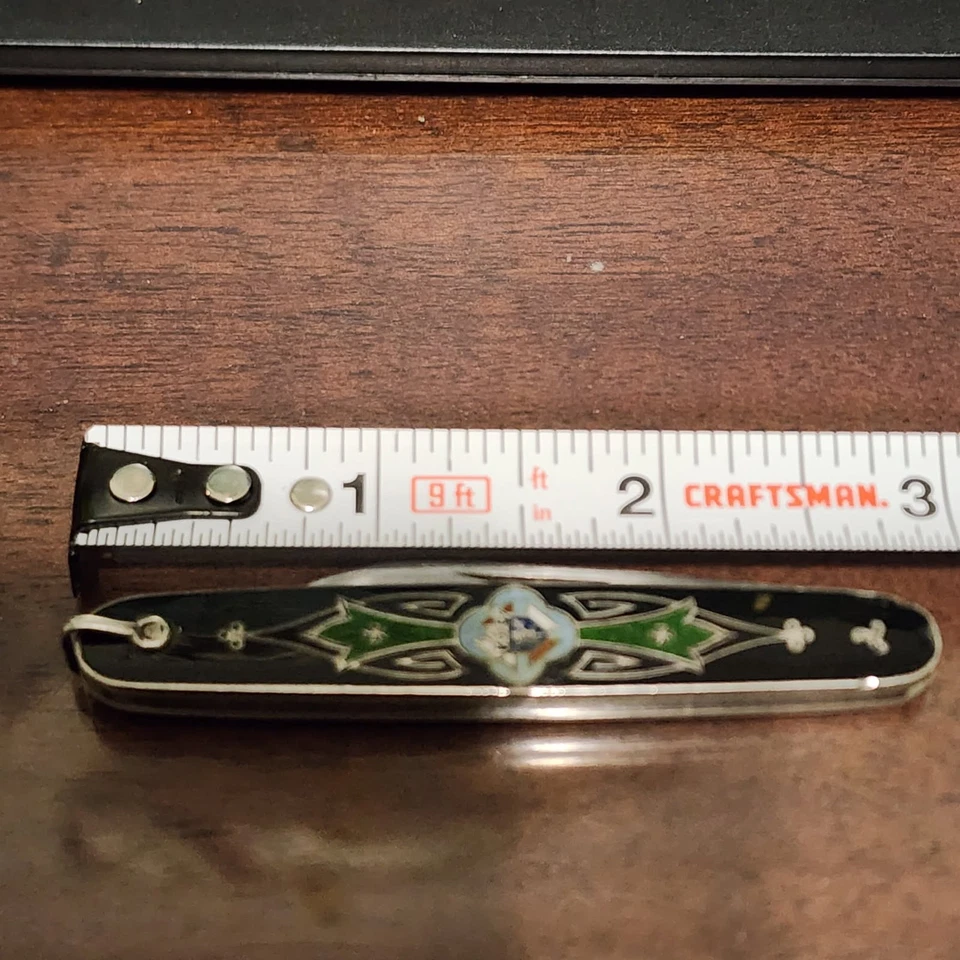 Navaja de bolsillo vintage Caballeros de Colón de ley y esmalte. ¡Impresionante! ¡Muy bonito! Foto 2 de 4