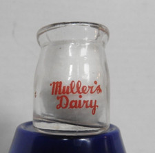 1940's Muller's Dairy "Rockford's Pioneer dairy" IL Illinois Cream Creamer NICE