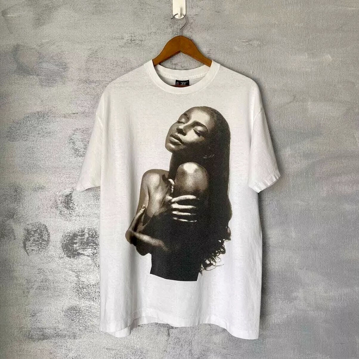 Sade Love Deluxe World Tour 1993 Unisex White T-shirt Size S-5XL