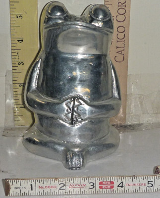 Vtg Solid Metal FROG Figurine ~5¾'' H - Made in India ~ 2 Lb 8 Oz