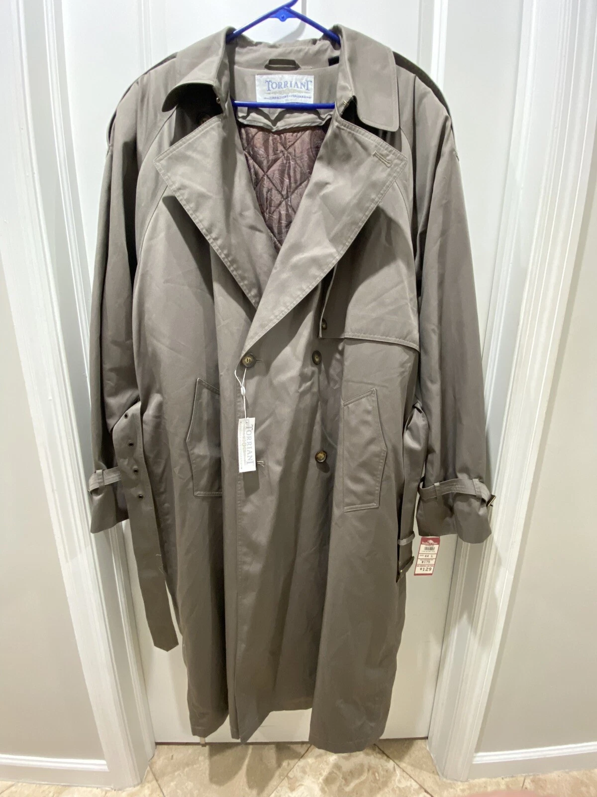 Mens Trench Coat-New Possibly Vintage Size 44