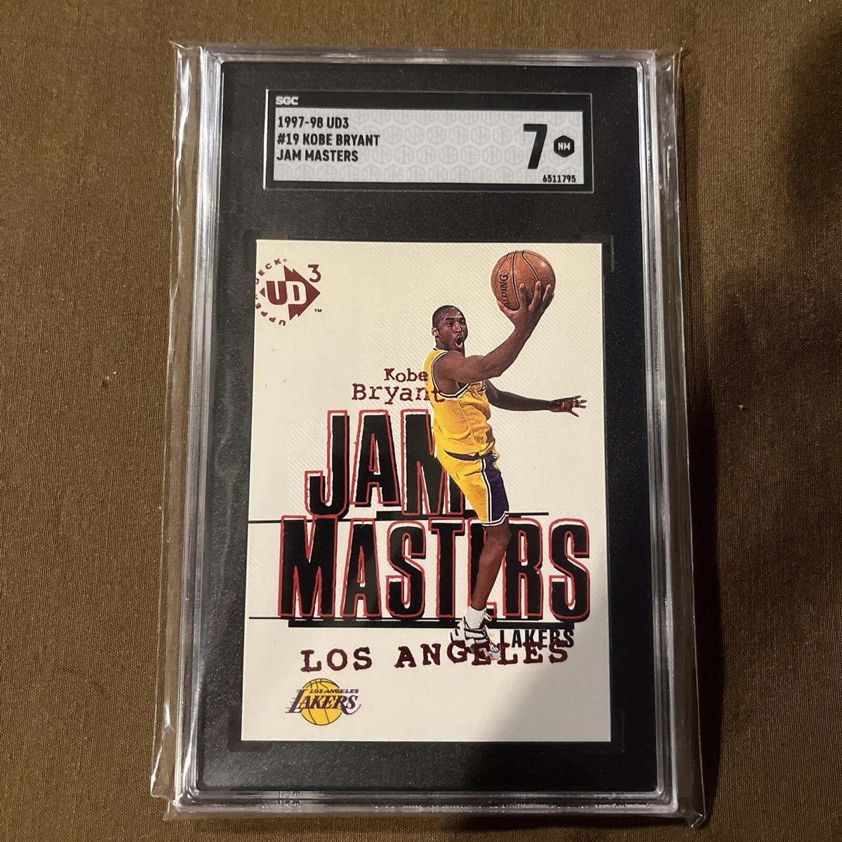 1997-98 Upper Deck UD3 Kobe Bryant Jam Masters #19 SGC 7 Mint 