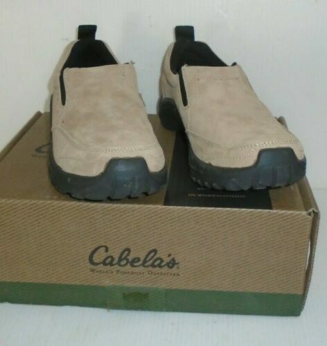 Cabela display picture 3