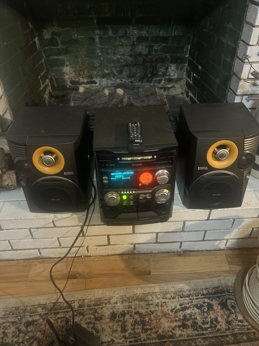 Philips FW-C550 /37 3CD Mini Hi-Fi Stereo System Max Bass Speakers