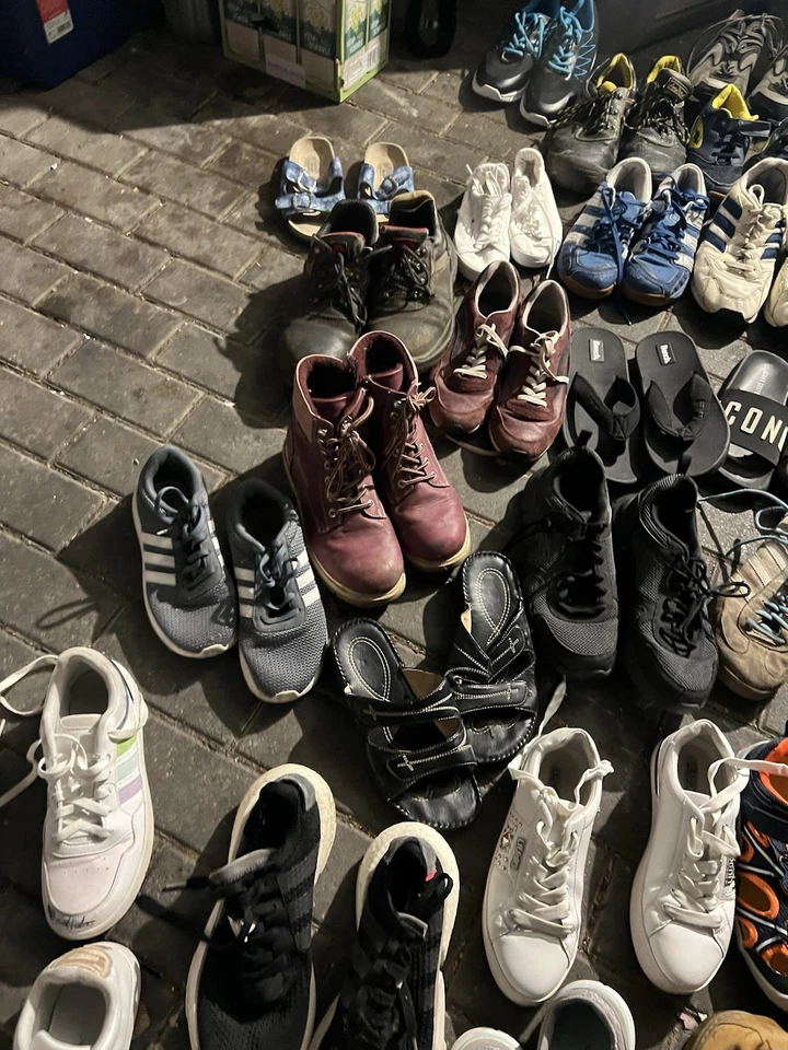 54 Paar Schuhe Konvolut – Vintage + Arbeitsschuhe – Damen/Herren/Kinder - Bild 4 von 4