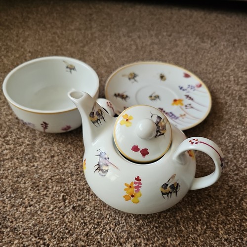 Busy Bees Tea For One Set Lesser And Pavey - Picture 2 of 5