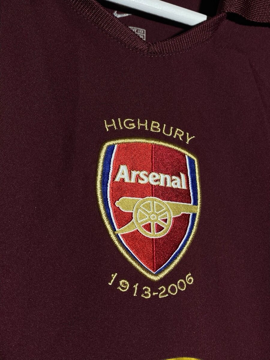 Vintage Nike Arsenal London Highbury 2005 2006 Home Football Vintage Nike Arsenal London Highbury 2005 2006 Home Football
