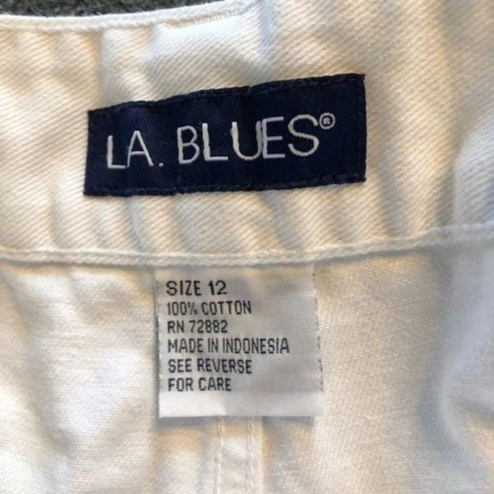 LA BLUES White Denim Shorts Womens 12 100% Cotton Beach Beachy Summer Travel - Image 3 of 4