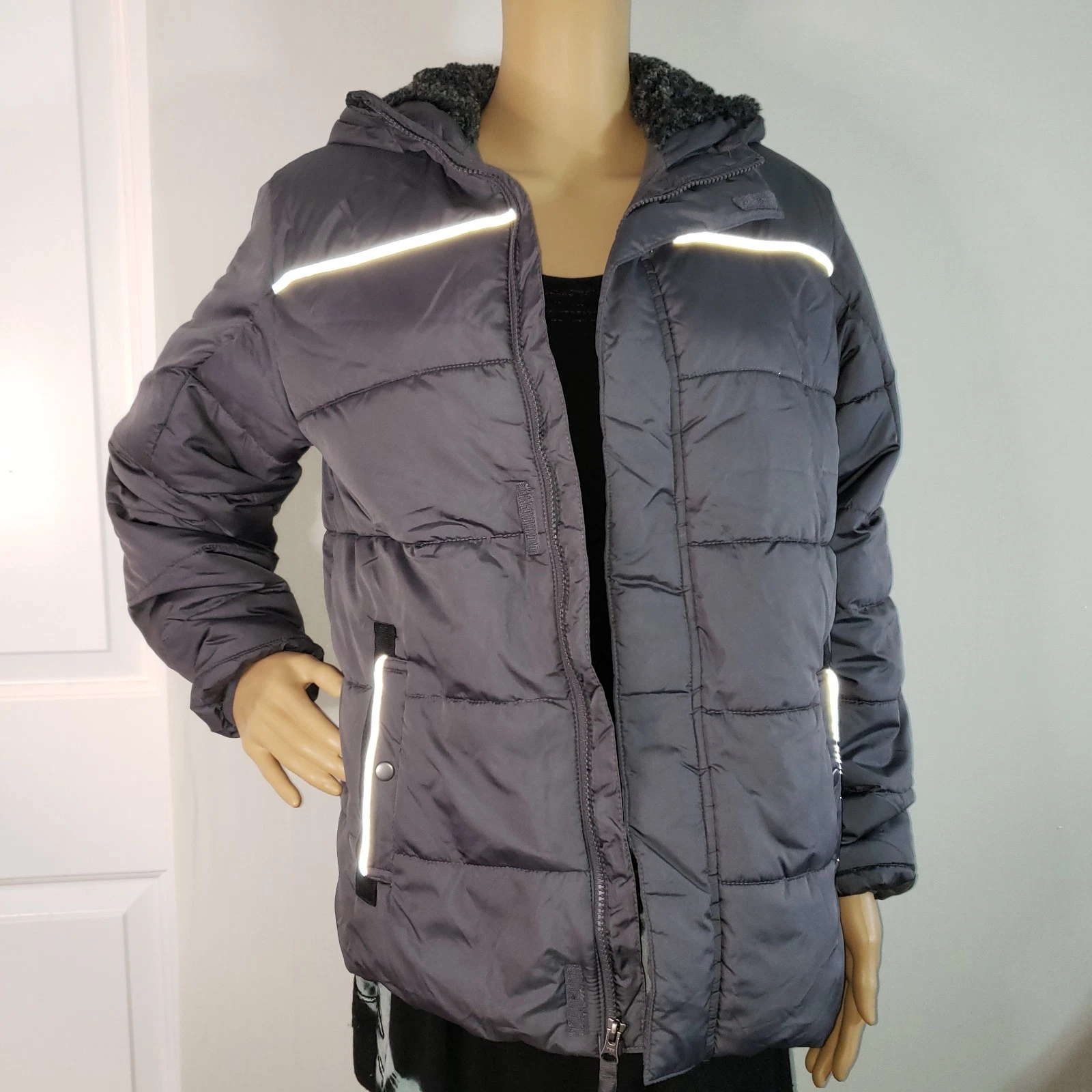 Swiss Tech Boys Teen 14/16 Quilted Puffer Winter Hooded Jacket Gray Zip Reflect