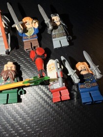 LEGO The Hobbit 79018 Minifigure Lot + Gandalf