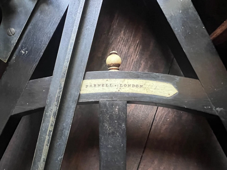 Thomas Parnell Ebony and brass octant, 1800s. - Image 2 of 4