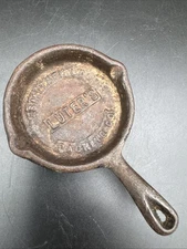 VTG Mini Cast Iron Skillet Advertising Ashtray Luter's Packing Co Smithfield VA