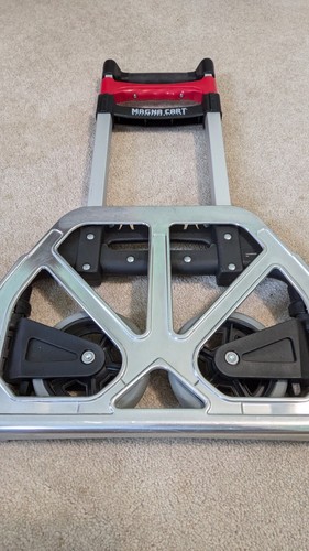 Magna Cart Personal 150 lb capacité aluminium pliable camion à main