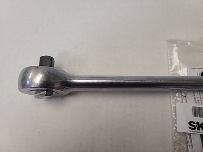 SK 40170 Profi Umschaltknarre – 1/2 Zoll Antrieb, 38,1 Cm Lang, Mit Diamant-Griff Und Dreifach-Zahnkontakt