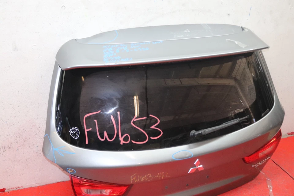 2011 2012 2013 2014 2015 2016 MITSUBISHI OUTLANDER SPORT REAR LIFTGATE OEM Foto 2 de 4