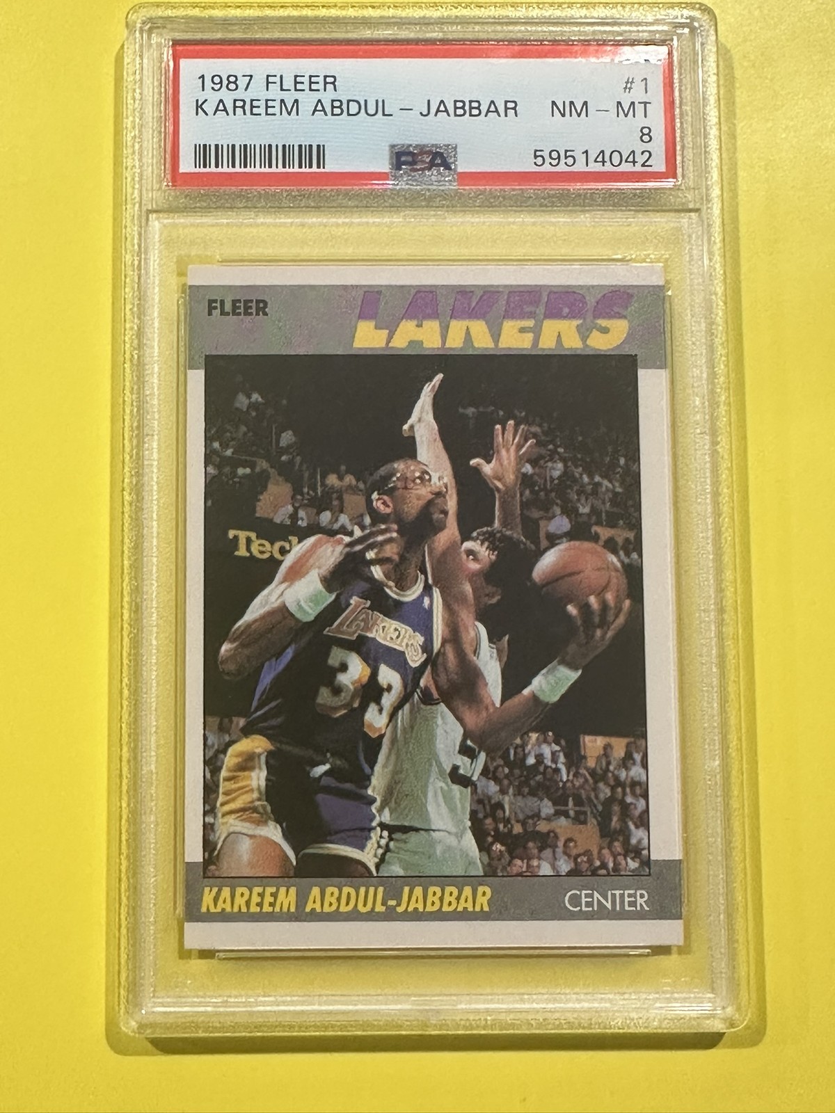 1987 FLEER LA LAKERS BASKETBALL #1 KAREEM ABDUL-JABBAR PSA 8