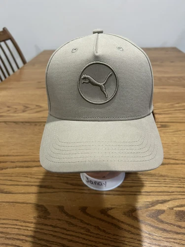 CAPPELLO Snapback PUMA Generation "Cachi" a tesa piatta CAPPELLO. Mai indossato!