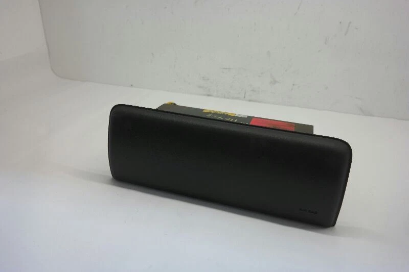 2003-2007 HUMMER H2 Right RH Dash Air Bag Passenger - Image 3 of 4