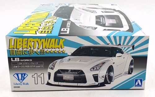 Aoshima 1/24 Scale Unbuilt Kit 05590 - Nissan GT-R Type 1.5 R35 Liberty Walk - Picture 2 of 5