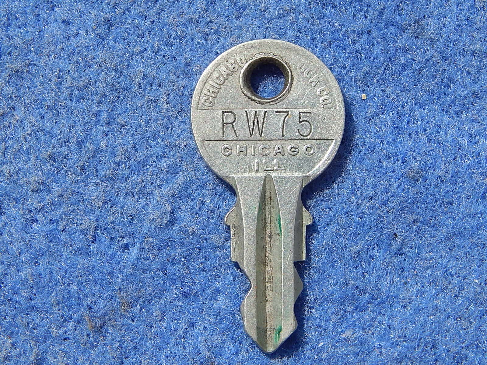 Wurlitzer 1015 1080 1100 1250 Key RW75 vintage Chicago Lock