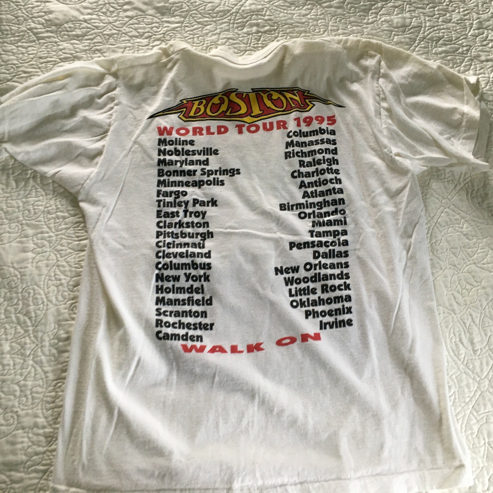 Rare Vintage Single Stitch Boston 1995 Walk On Tour T… Gem