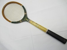 VTG A.G. SPALDING BROS. "LAKESIDE" WOODEN TENNIS RACQUET. ANTIQUE / DISPLAY