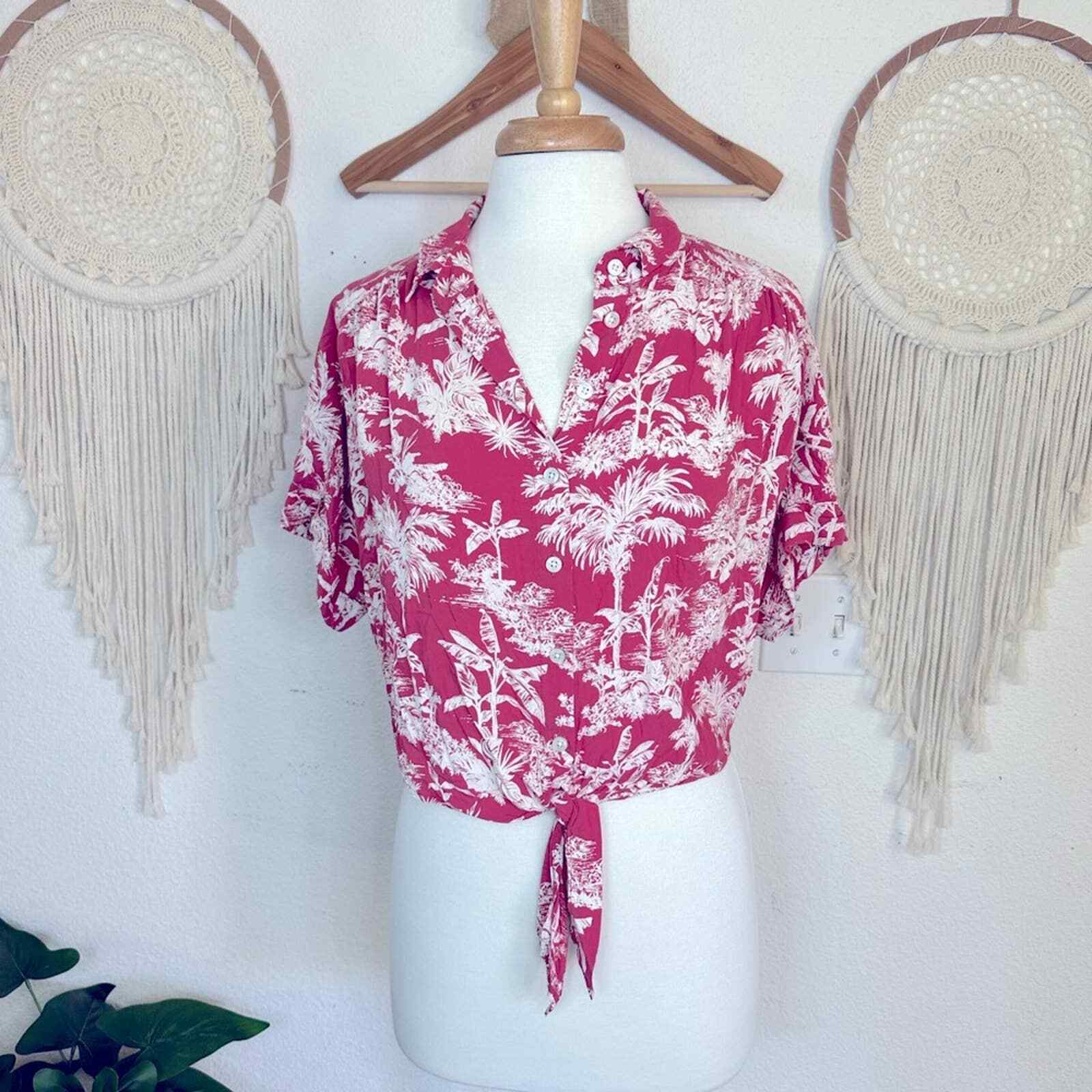 American eagle raspberry reddish pink tropical pr… - image 1