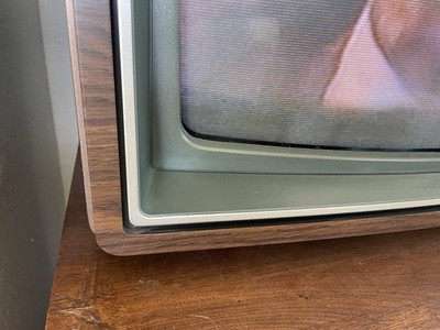 1985 Zenith SA1927W System 3 Space Command 19