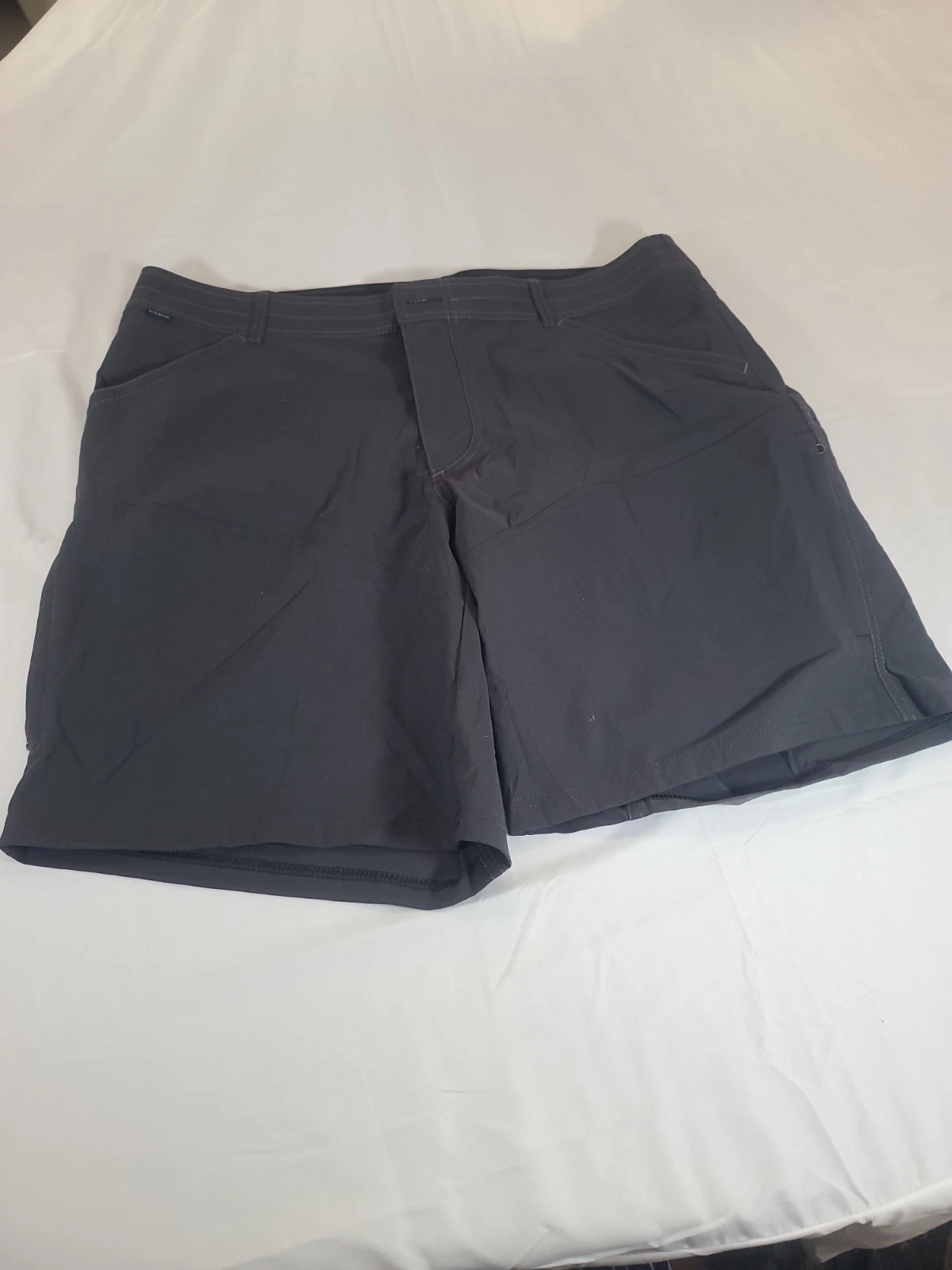 Kuhl Renegade hiking Cargo Shorts Black 38 Outdoor