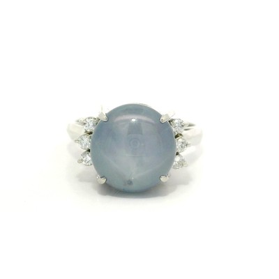 Platin 4,85 ctw Cabochon Vivid Star Saphir & Diamant Seiten Ring