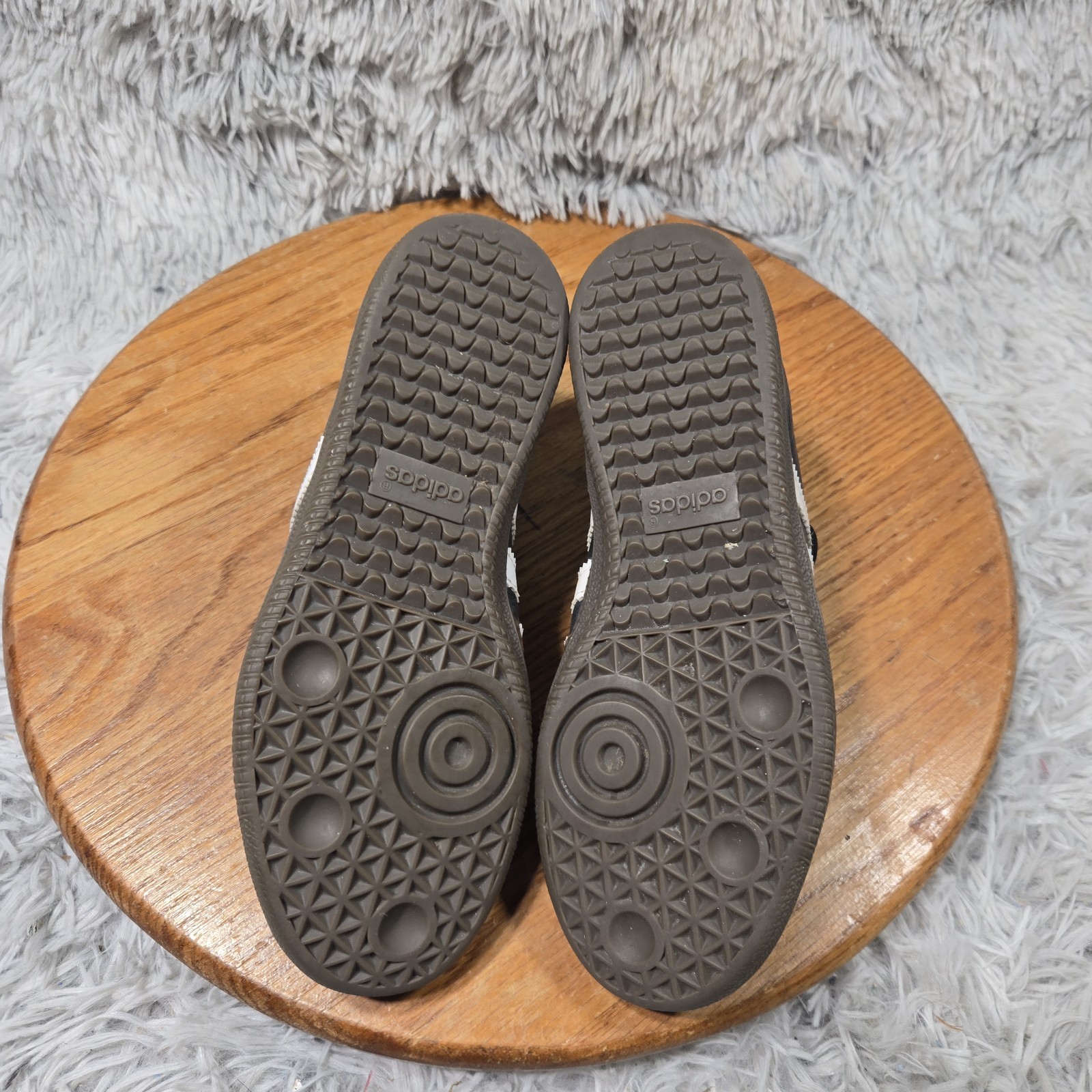 Adidas Samba OG Little Kids Size 2 Core Black Cloud White Gum Leather (IE3678) thumbnail 6