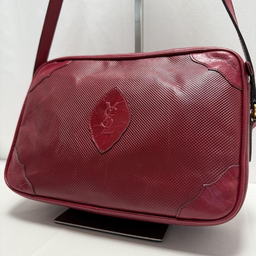 Borsa a tracolla Yves Saint Laurent logo Cassandra PVC x pelle Bordeaux