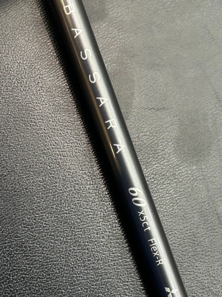 Adams Idea Tech V4 6 Hybrid/Rescue Graphite Regular Flex CUSTOM - Image 3 of 3