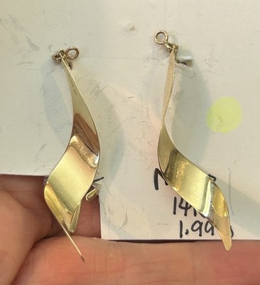 NABCO 14k Yellow Gold Modernist Wave Twist Earring 1.9 Grams Marked