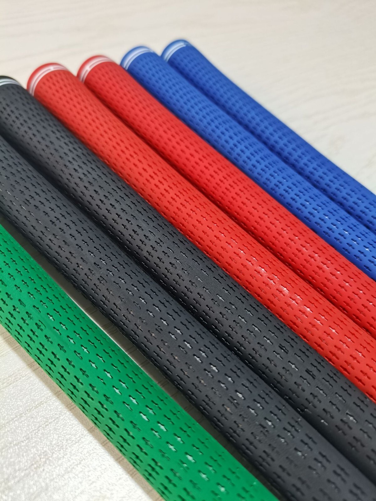 13PCS Golf Grips Golf Club Grips Standard Midsize Universal Rubber 60R