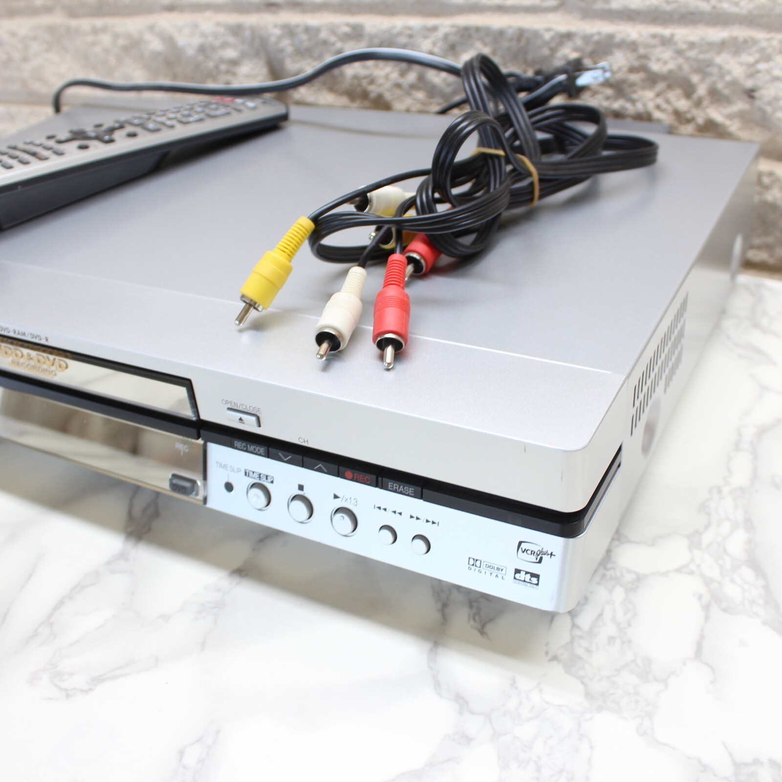 Panasonic DMRE80H DVD HDD Recorder Player 80GB Hard Drive W/ Remote