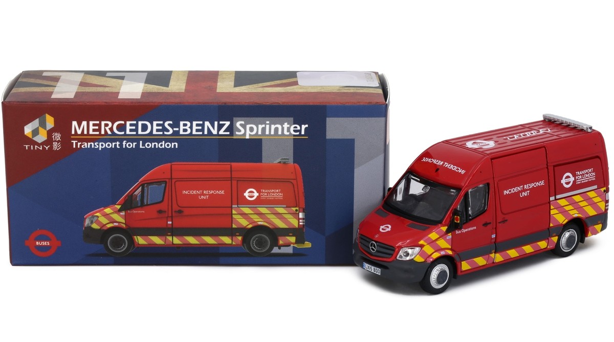 Semi-remorque Scania 111 « Hamburger Spedition » HO 1/87 Wiking