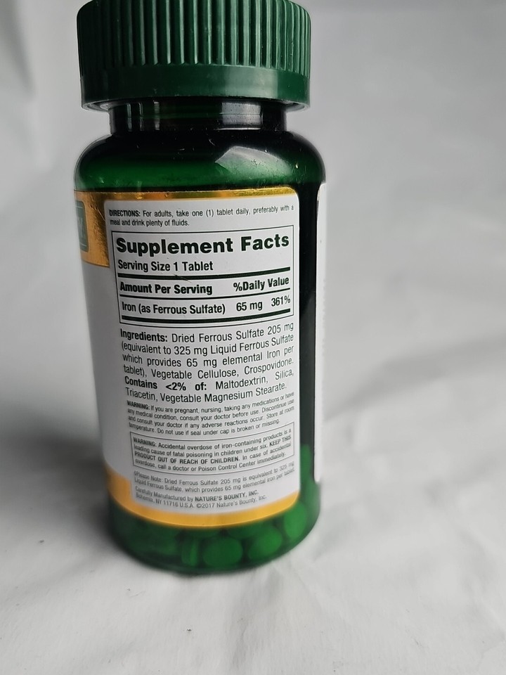 NATURE'S BOUNTY 100 Iron Tablets 65 MG Support Red Blood Cell