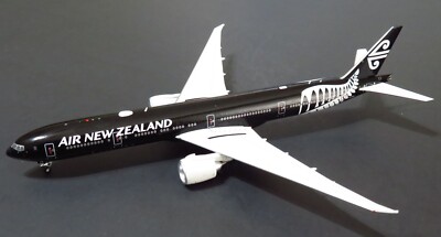 Aviation 400. Air New Zealand B777-300ER. ZK-OKQ. 1: 400 Scale