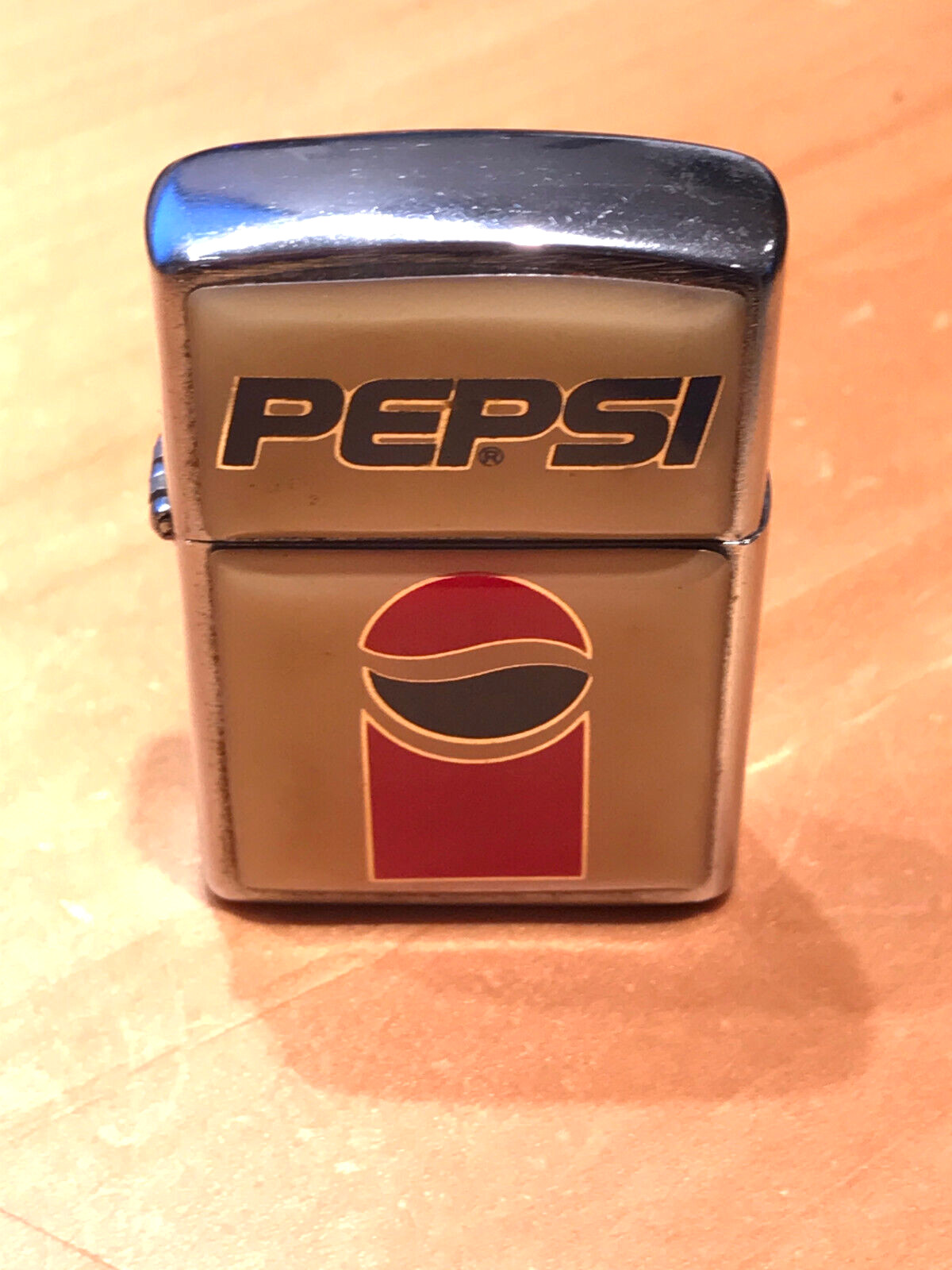 VINTAGE COLLECTIBLE PEPSI COLA LOGO CIGARETTE LIGHTER