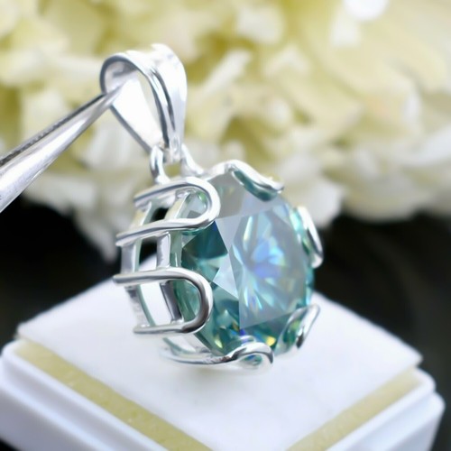 16.30 Ct Round Blue Diamond Pendant in 925 Silver for Black Friday Gift - Picture 4 of 4